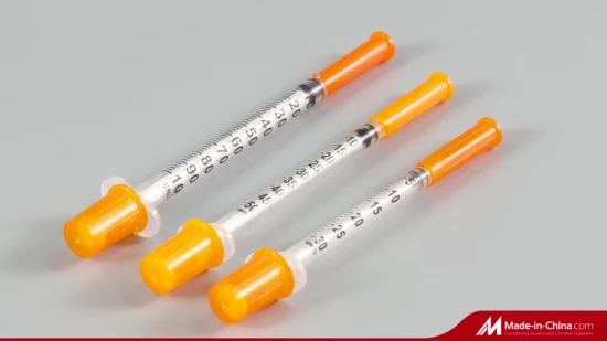 Sterile medizinische Einweg-Insulinspritze mit fester ultrafeiner Nadel U